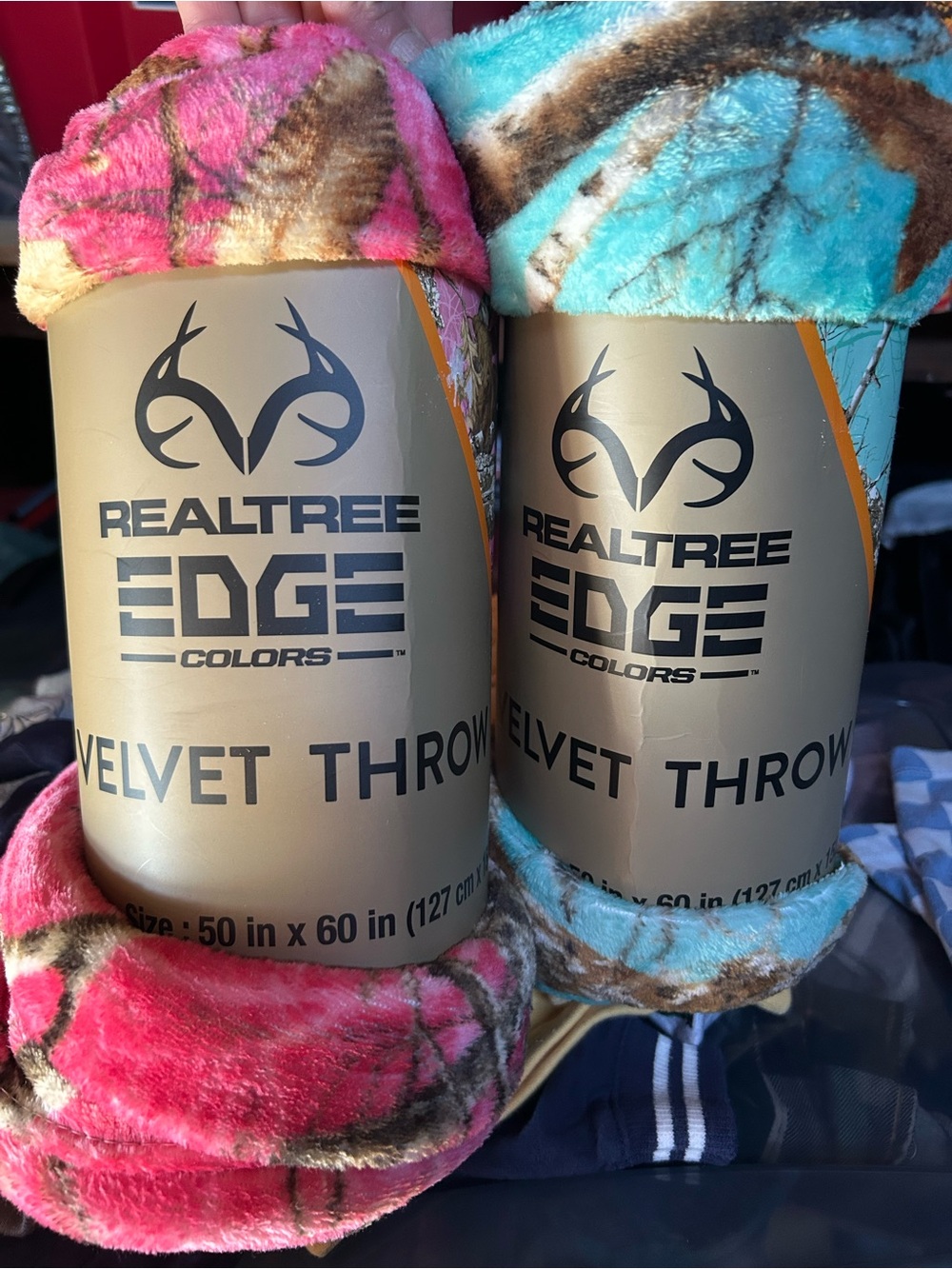 Realtree Velvet Throw’s Pink& Teal with  Camo